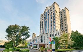 Holiday Inn Express & Suites Singapore Novena By Ihg